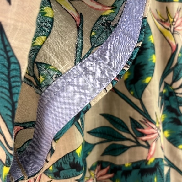 Sovereign Code tropical bird of paradise shirt- Size Medium - Picture 5 of 6